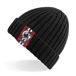 Berretto nero vestirsi bene comportarsi male