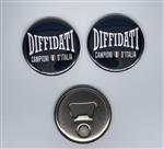 Apribottiglia-magnete diffidati campioni d'Italia