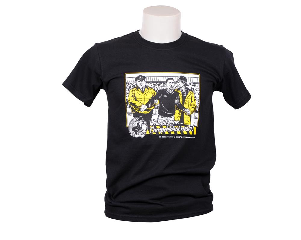 T-shirt_vestirsi_bene_comportasi_male_nera T-shirt vestirsi bene comportasi male nera - Image 1